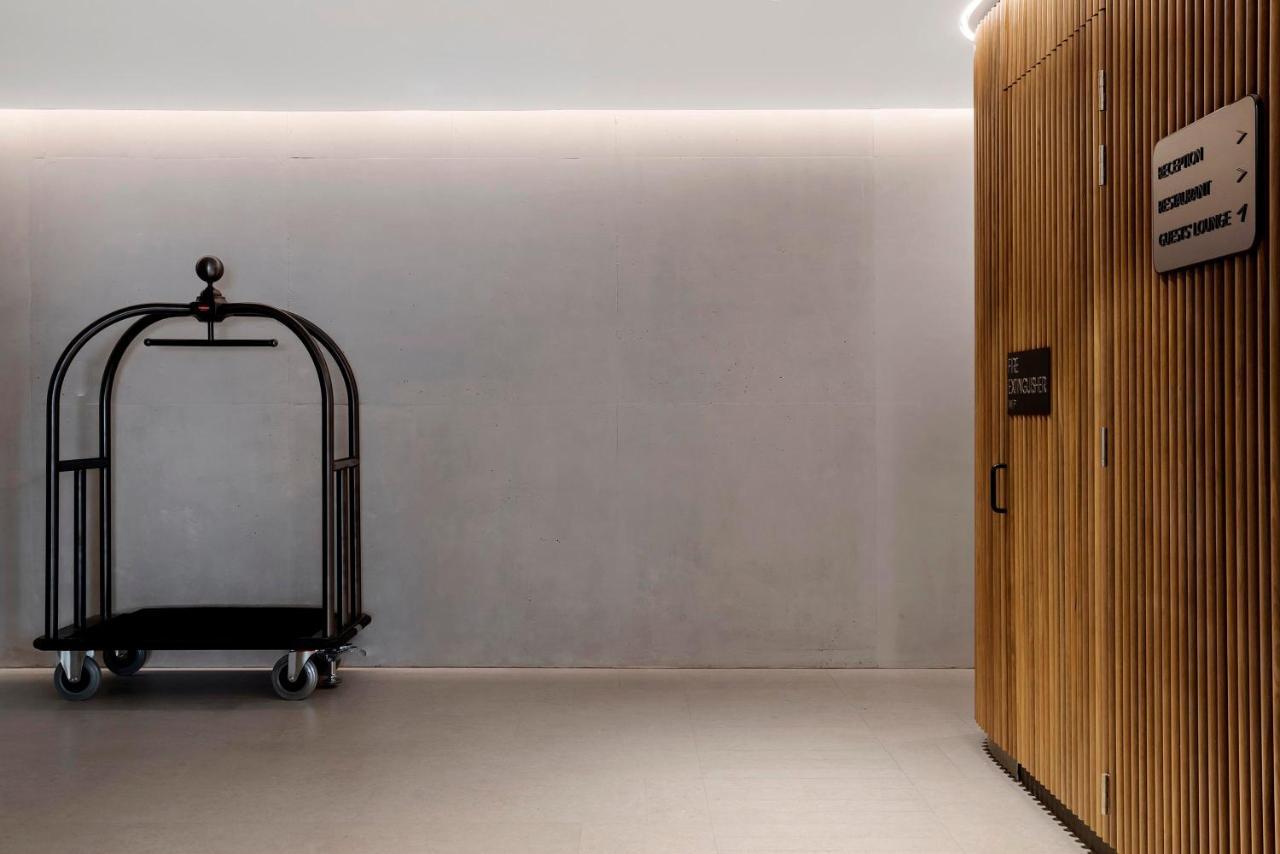 Citadines Walker North Sydney Aparthotel Bagian luar foto